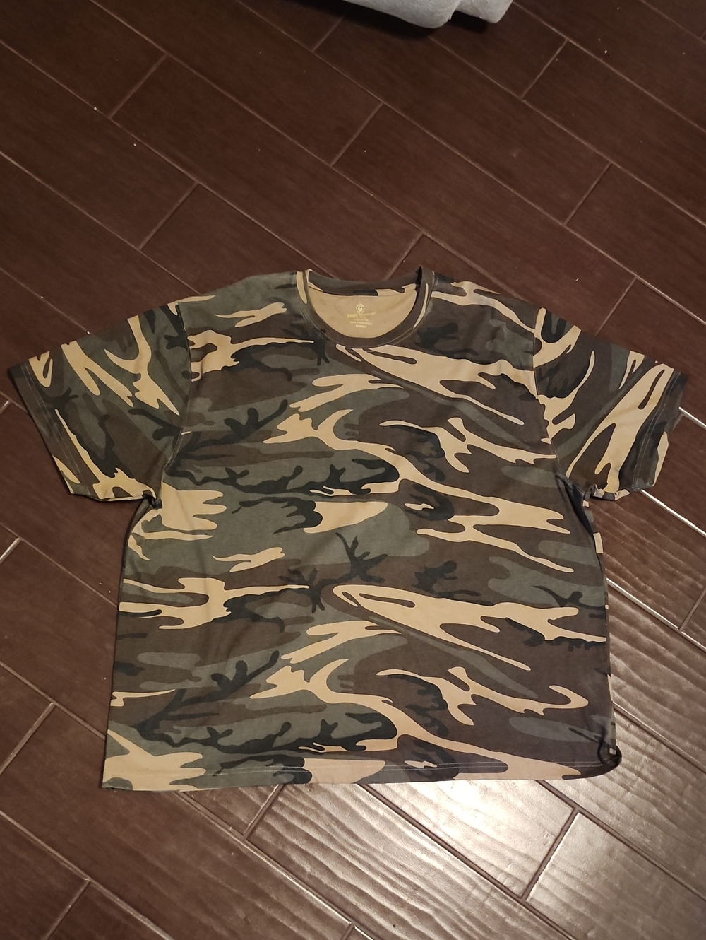 Men's Short-Sleeve Camo Tee - Earth Tone Camouflage Size 3XL